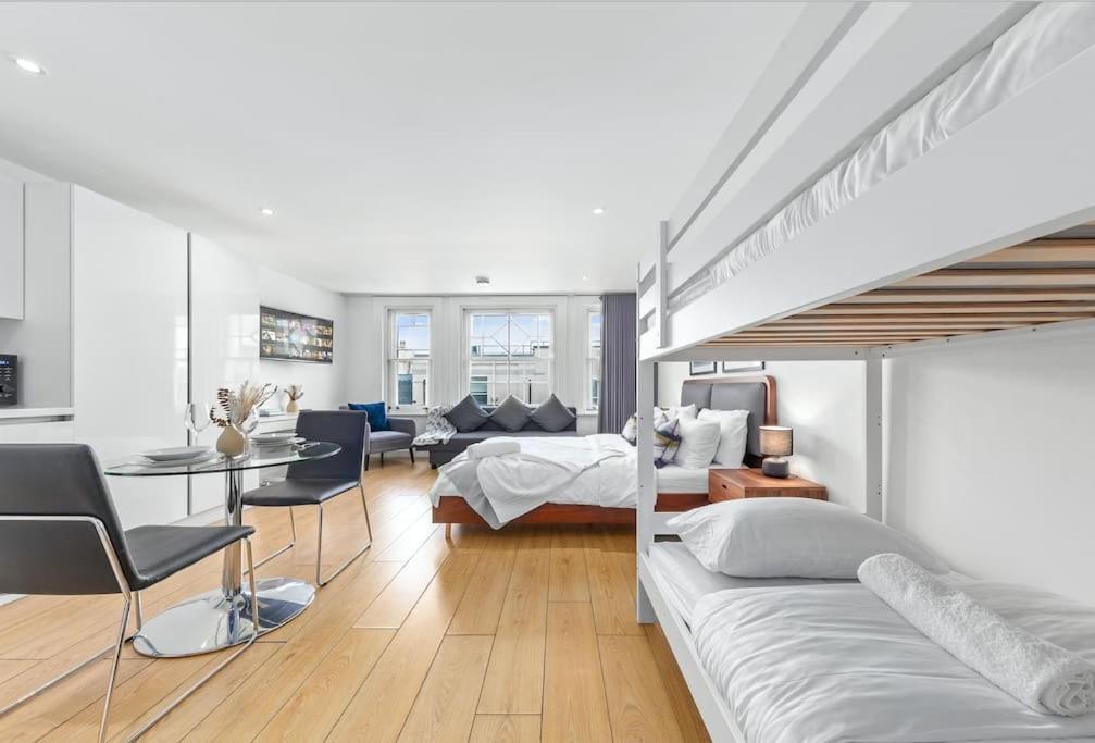 Spacious And Delightful Sleep 5 Piccadilly Vrc Londres Extérieur photo